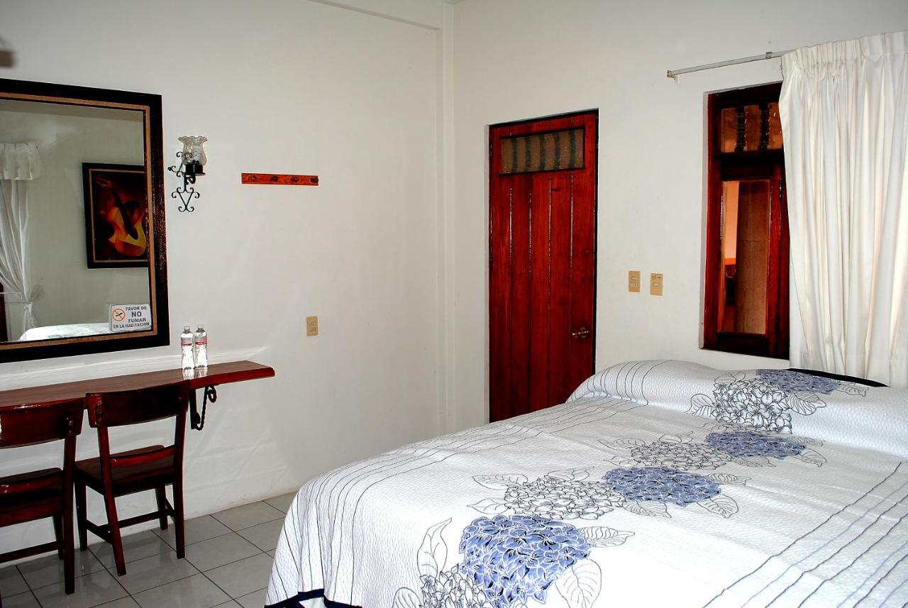 Hotel Posada Del Sol Apatzingán de la Constitución Exteriér fotografie